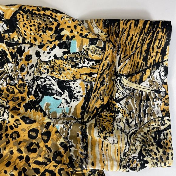 Stussy Shirt Men Small Short Sleeve Button Leopard Animal Print - Picture 16 of 16